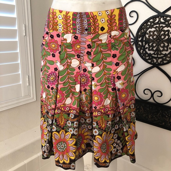 CAbi Dresses & Skirts - CAbi Spring Pleated Skirt